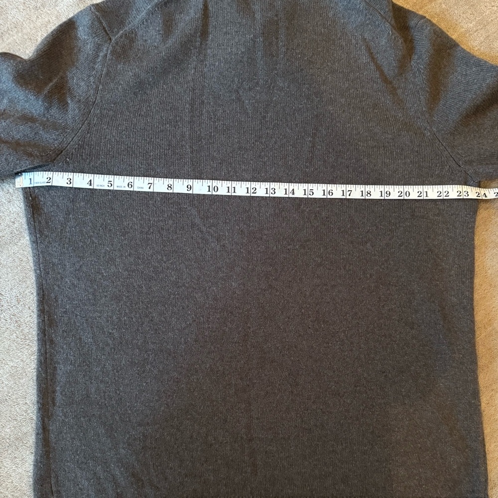Banana republic sweater men's – Large Tall - Picture 5 of 6